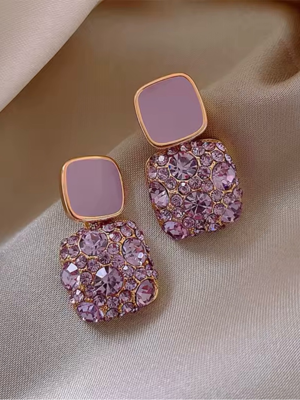 Elegant Lavender Crystal Drop Earrings - Gold Tone